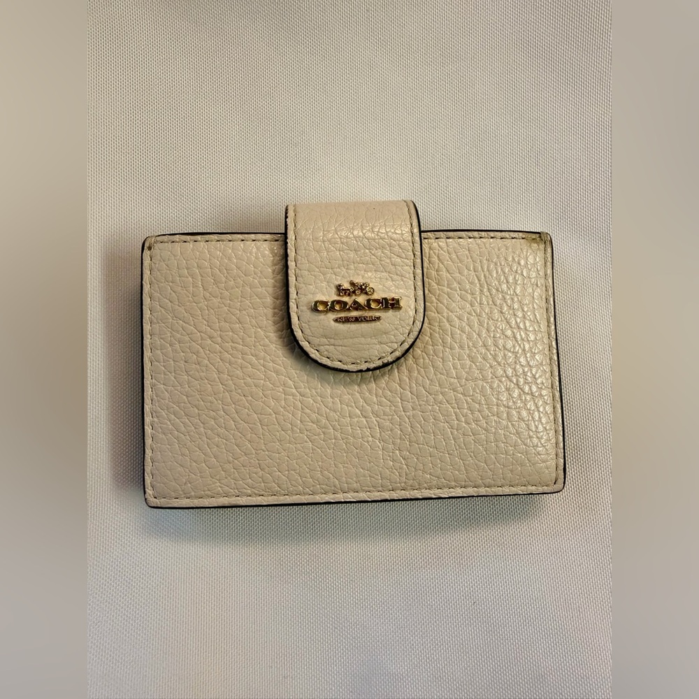 Coach C8883 Accordion Card Case in Ivory Pebbled Leather with Colorblock